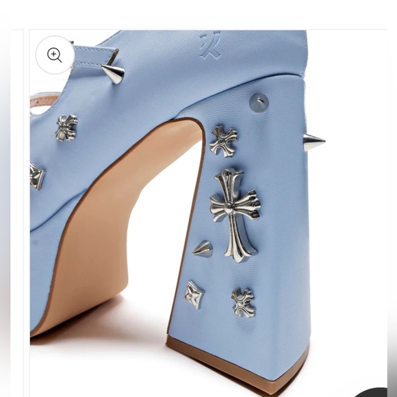 Platforms heels- Really comfortable - Picture 4 of 16